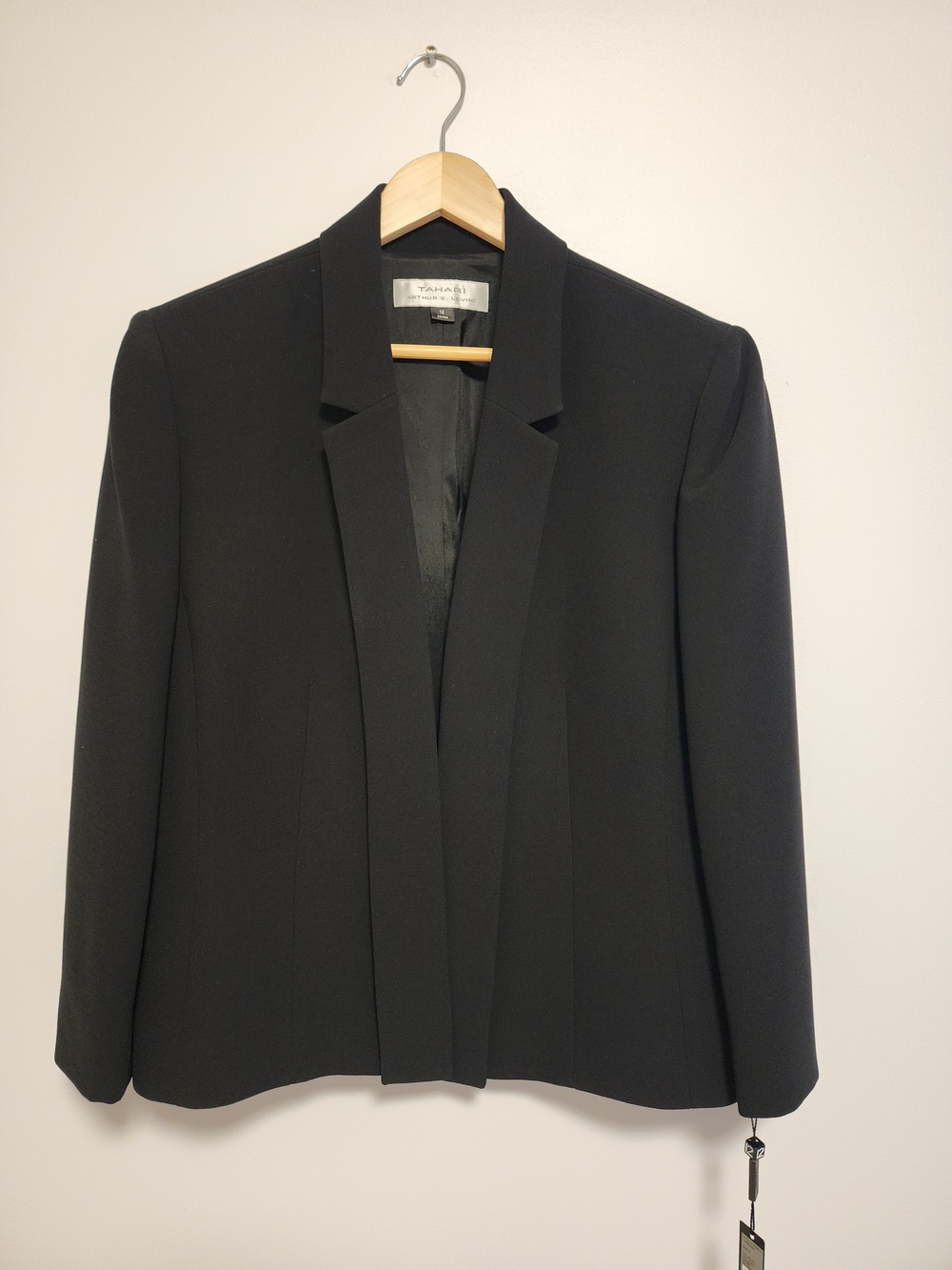 Tahari Arthur Black Open Front Blazer Size 12 NWT Quiet Luxury Office Career